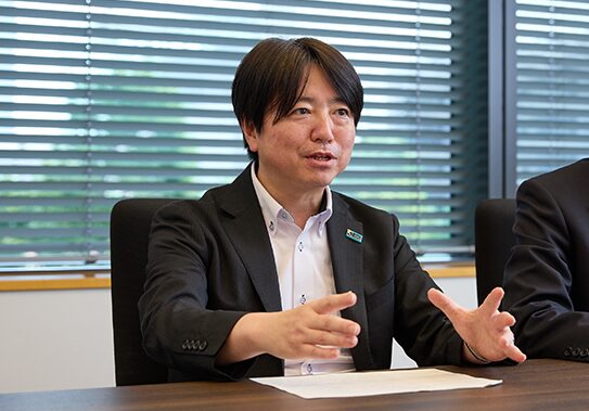明治安田生命保険相互会社 総務グループ マネージャー 岡本昌也様 画像