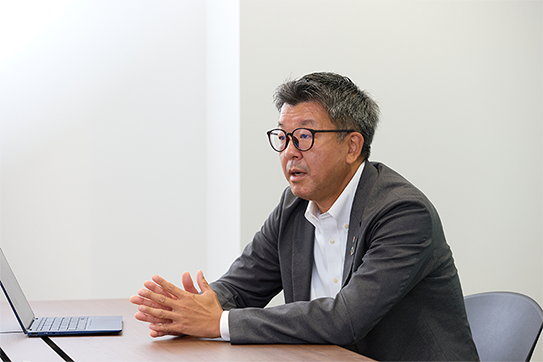 株式会社日の丸リムジン 事業戦略本部 本部長 望月幸太様 画像